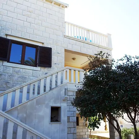 Apartment With Parking Space Sumartin, Brac - 11387 Sumartin