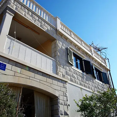 With Parking Space Sumartin, Brac - 11387