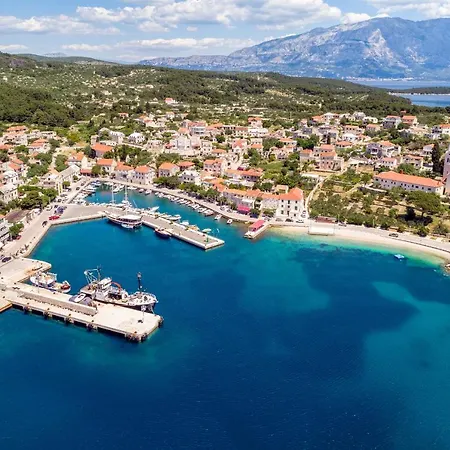 Apartment With Parking Space Sumartin, Brac - 11387